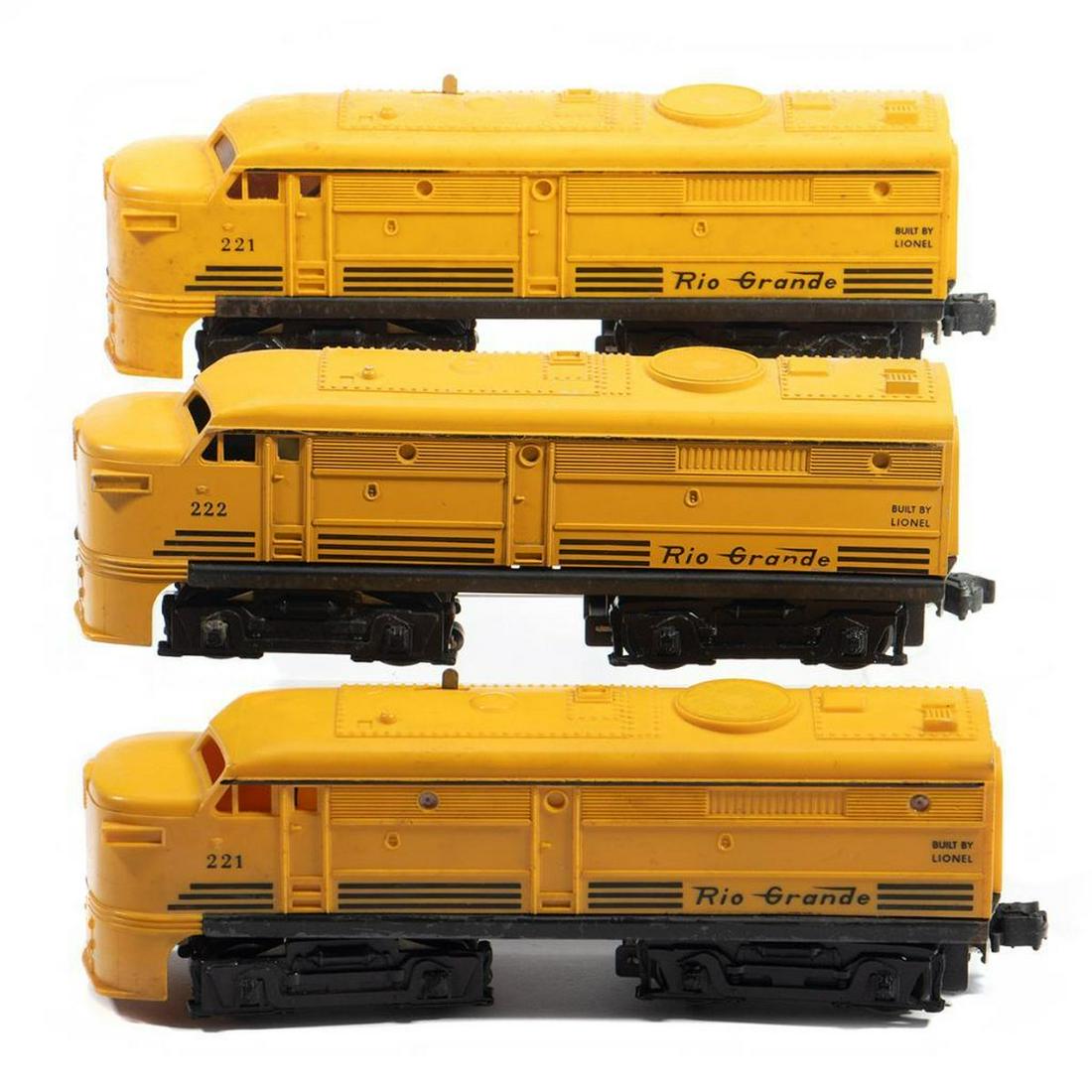 Lionel 221, 221, 222 Rio Grande Alco A units (1 of 4)