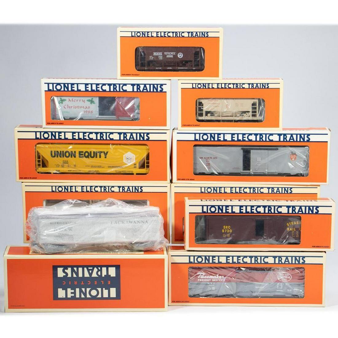 Lionel 10 Freight Cars including club cars: 6-9469, (1 of 6)