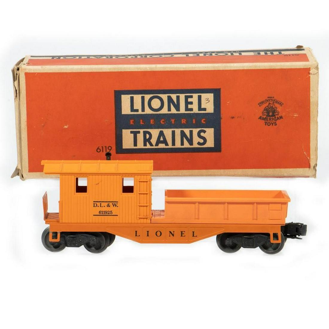Lionel Postwar 6119-25 Work Caboose. Flat Orange frame. (1 of 3)