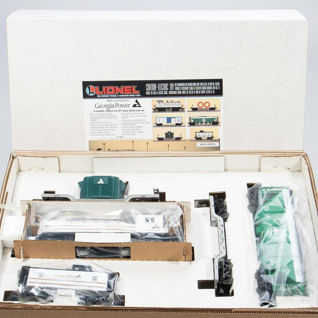 Lionel 6-11819 Georgia Power Set with NW2 and 5 cars in original packaging and shipping box. (1 of 4)
