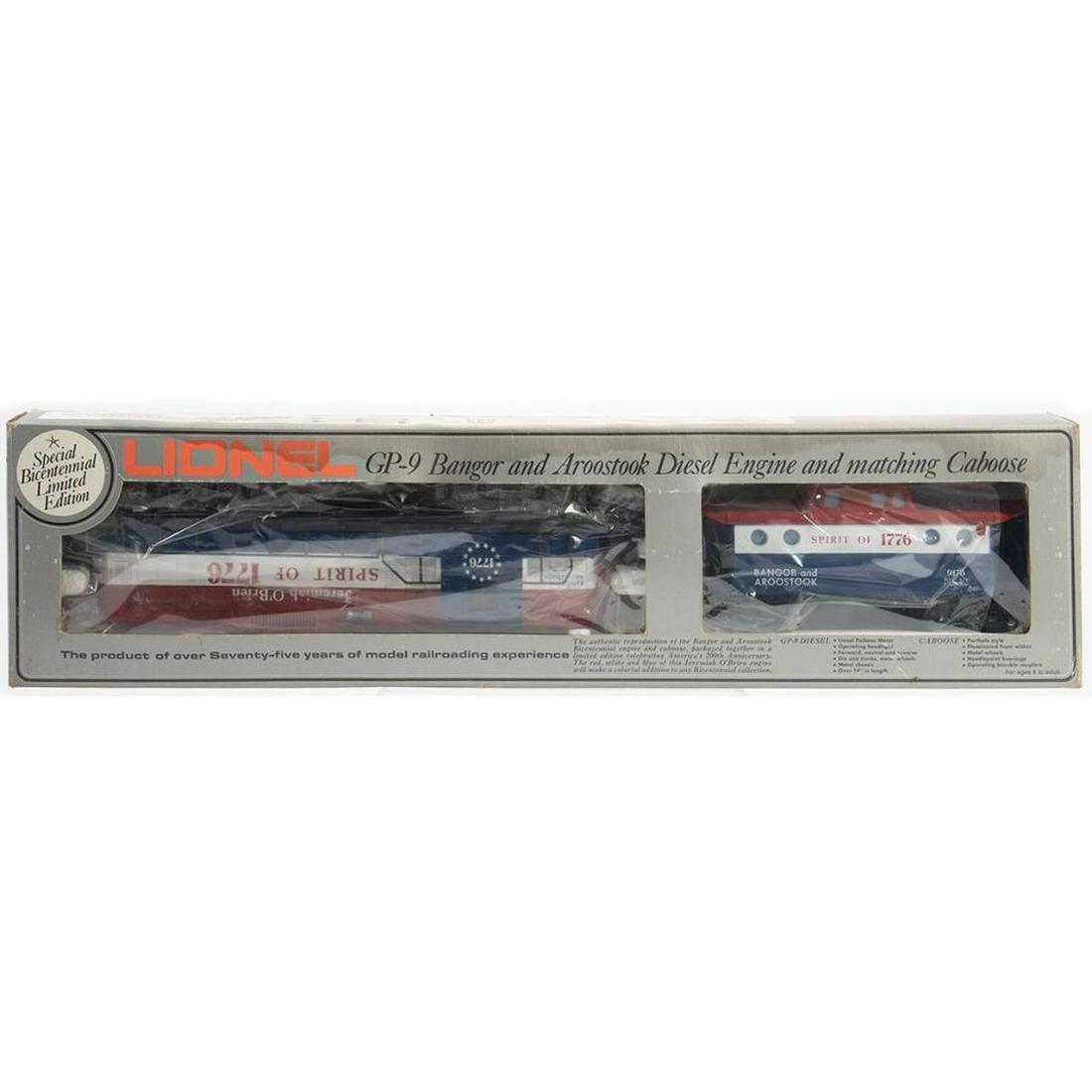 Lionel 6-8665 Bicentennial Bangor and Aroostook GP-9 and Caboose in original box (1 of 3)