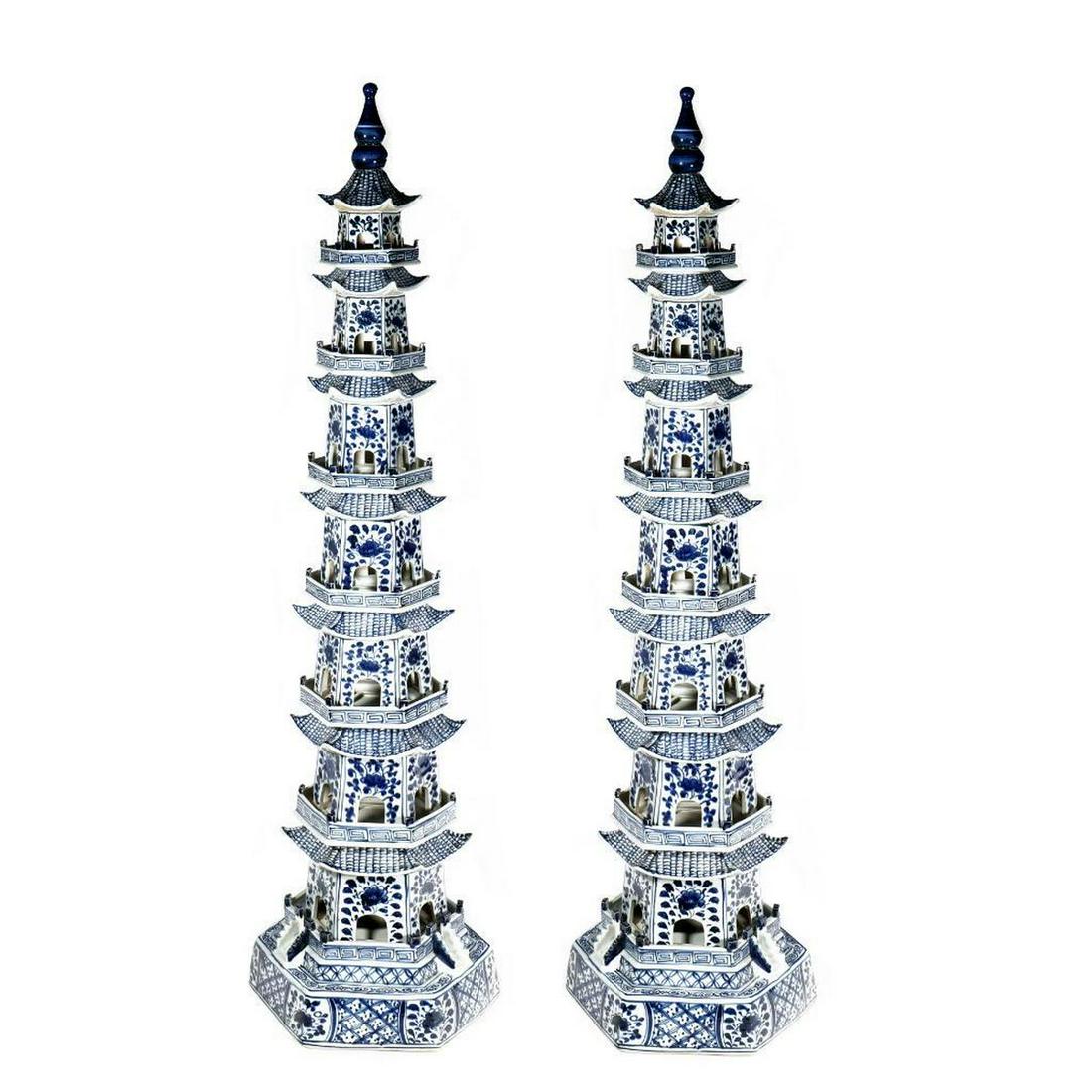 Pair Delft Style Tulipieres (1 of 10)