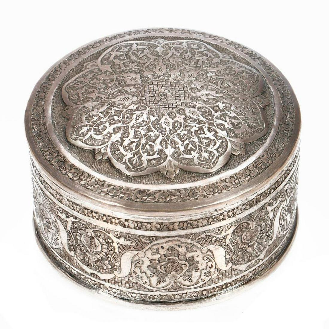 Silver trinket box (1 of 5)