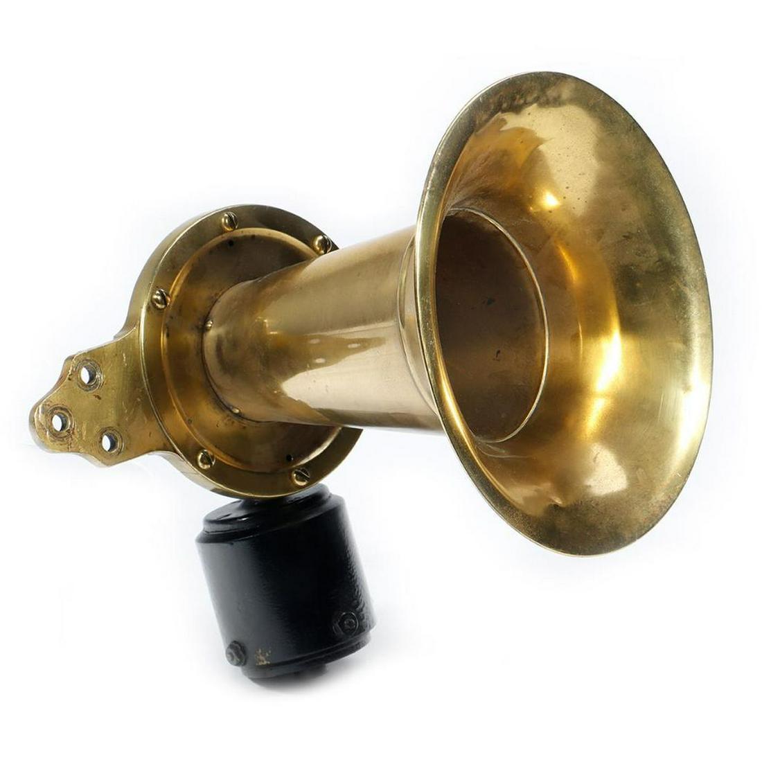 Klaxon by the Lovell-McConnell Manufacturing Company. Serial No.22587 (1 of 3)