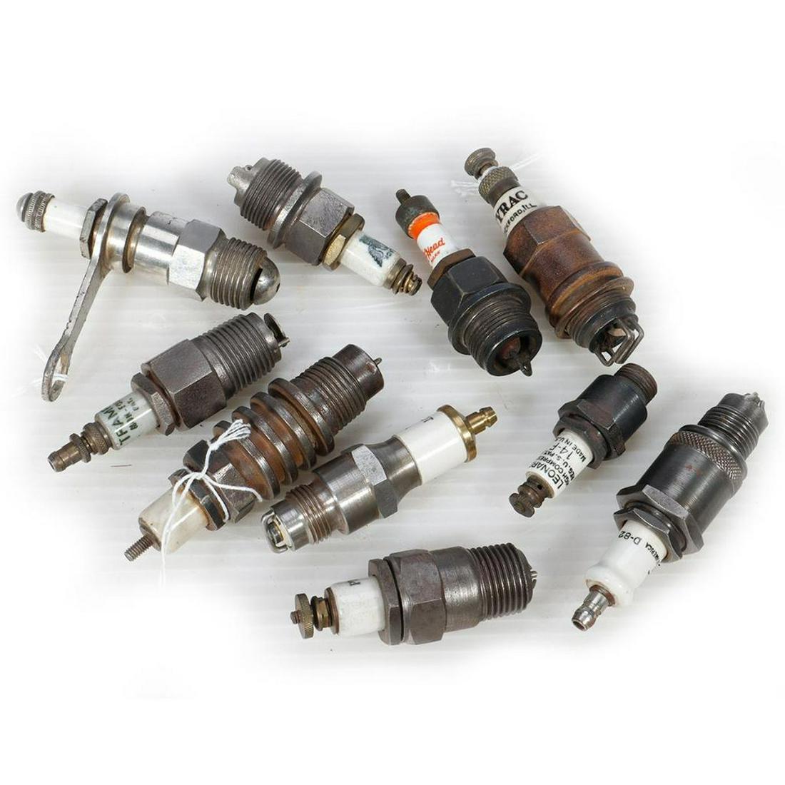 Ten Collectable Spark Plugs: Black, Edison, Fyrac, Pyramid, Leonard, Red Head, Bitter Root, Trampe, (1 of 3)