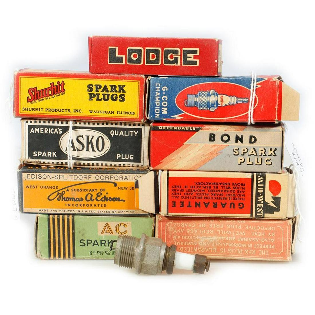 Collectable Spark Plugs: Two Rajah, and boxed AC Titan, Ford Original, Lodge, Fan-Flame, Edison, (1 of 1)