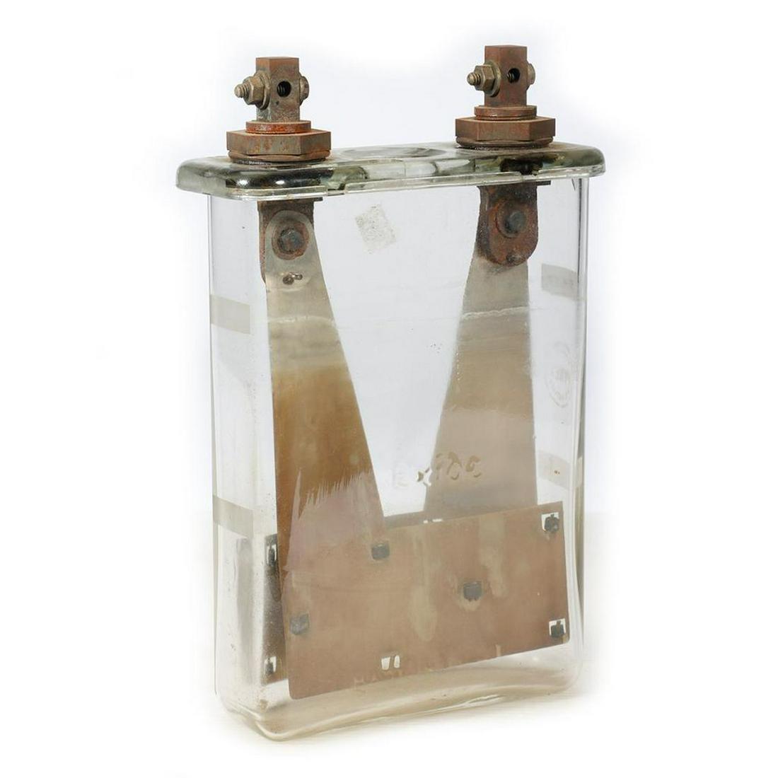 Glass Battery Jar with Electrodes (1 of 2)