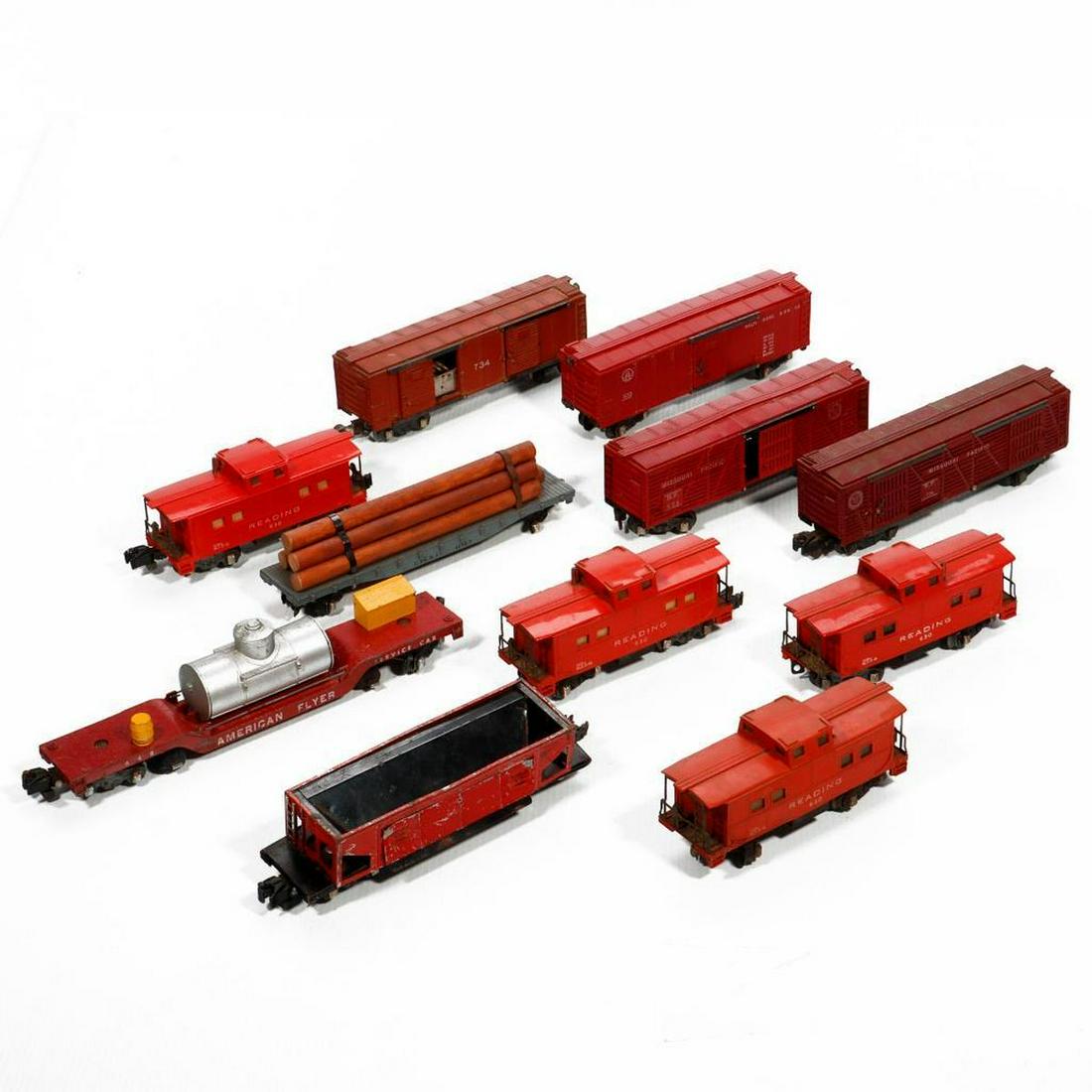 12 AF S Gauge Converted Knuckle Coupler Freight Cars (1 of 4)