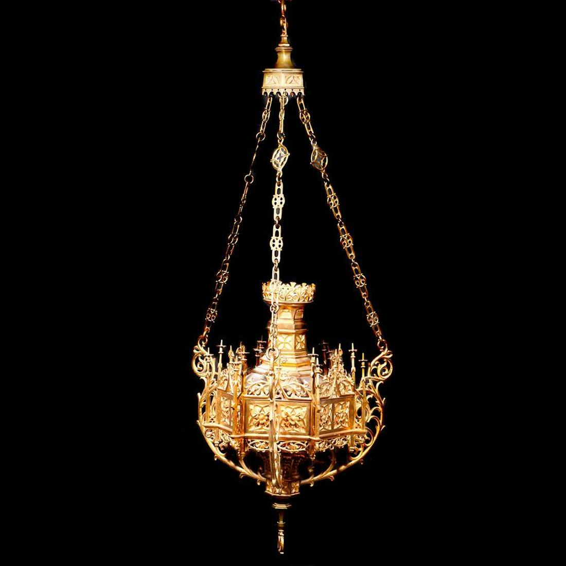 Gothic Style Hanging Reliquary. (1 of 2)