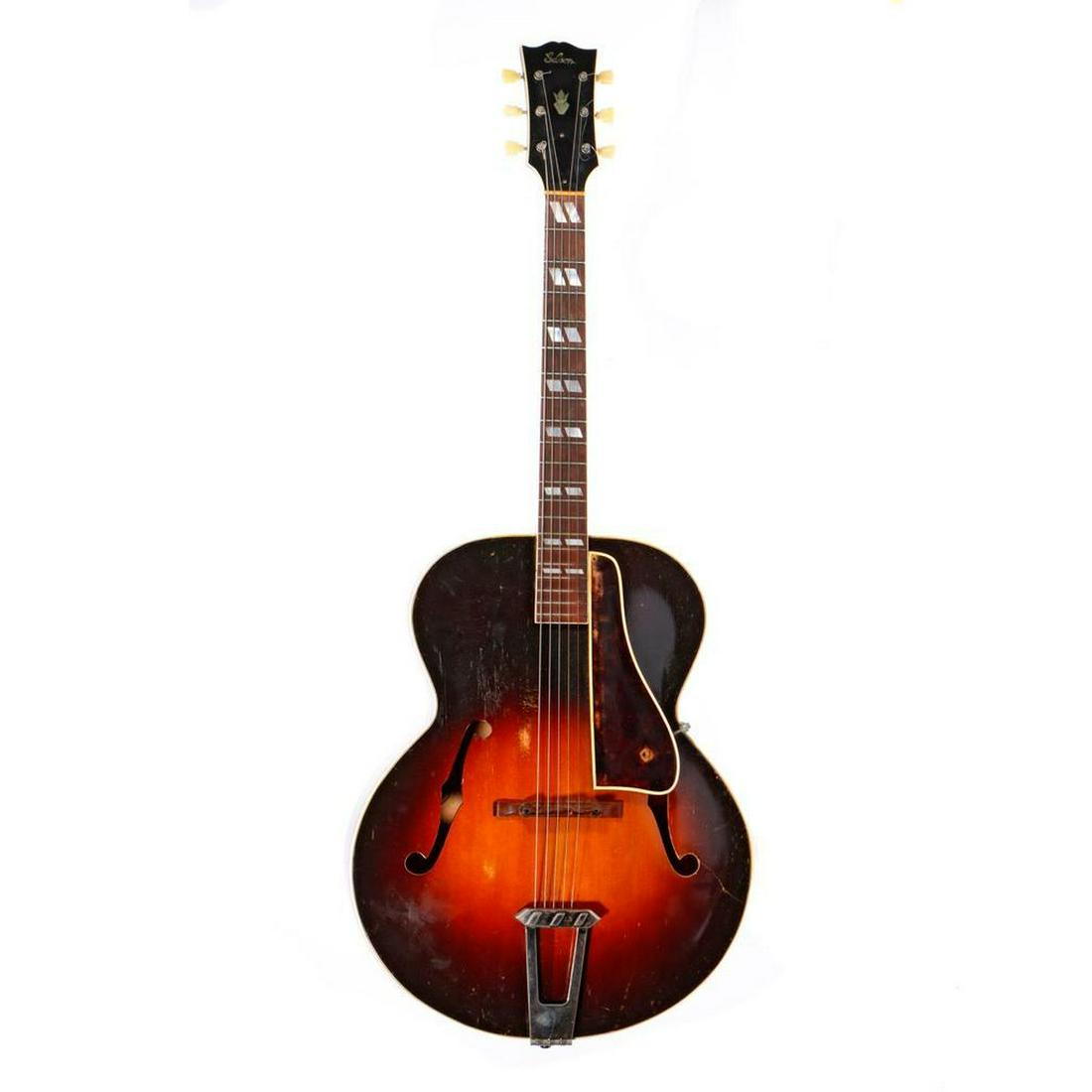 1940s Gibson L-7 Arch Top Acoustic Guitar. (1 of 5)