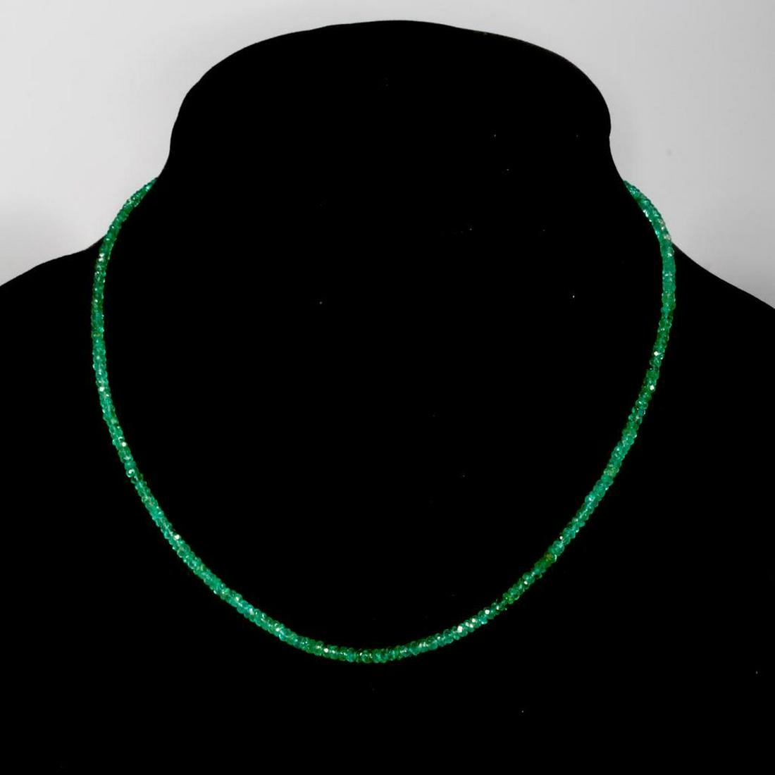 Emerald and 18k gold necklace. (1 of 2)