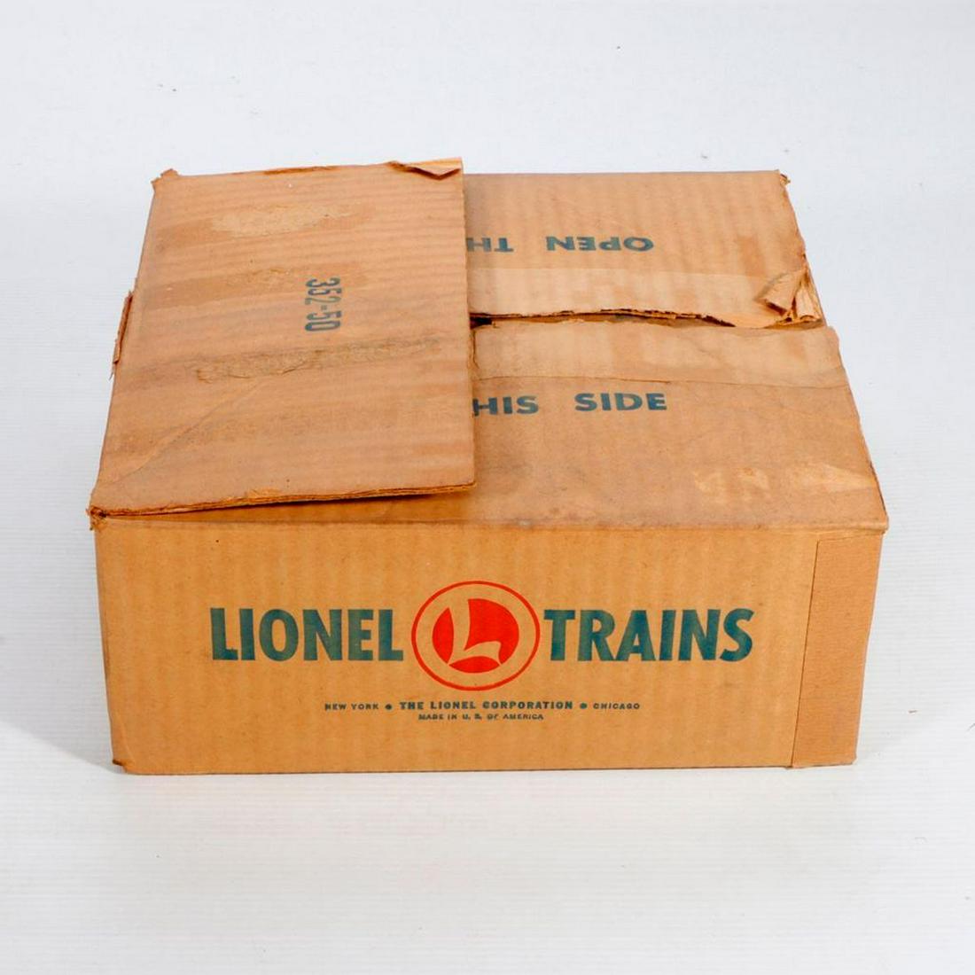 Lionel Postwar 352 Icing Stn 6352 PFE Reefer w original box (1 of 2)