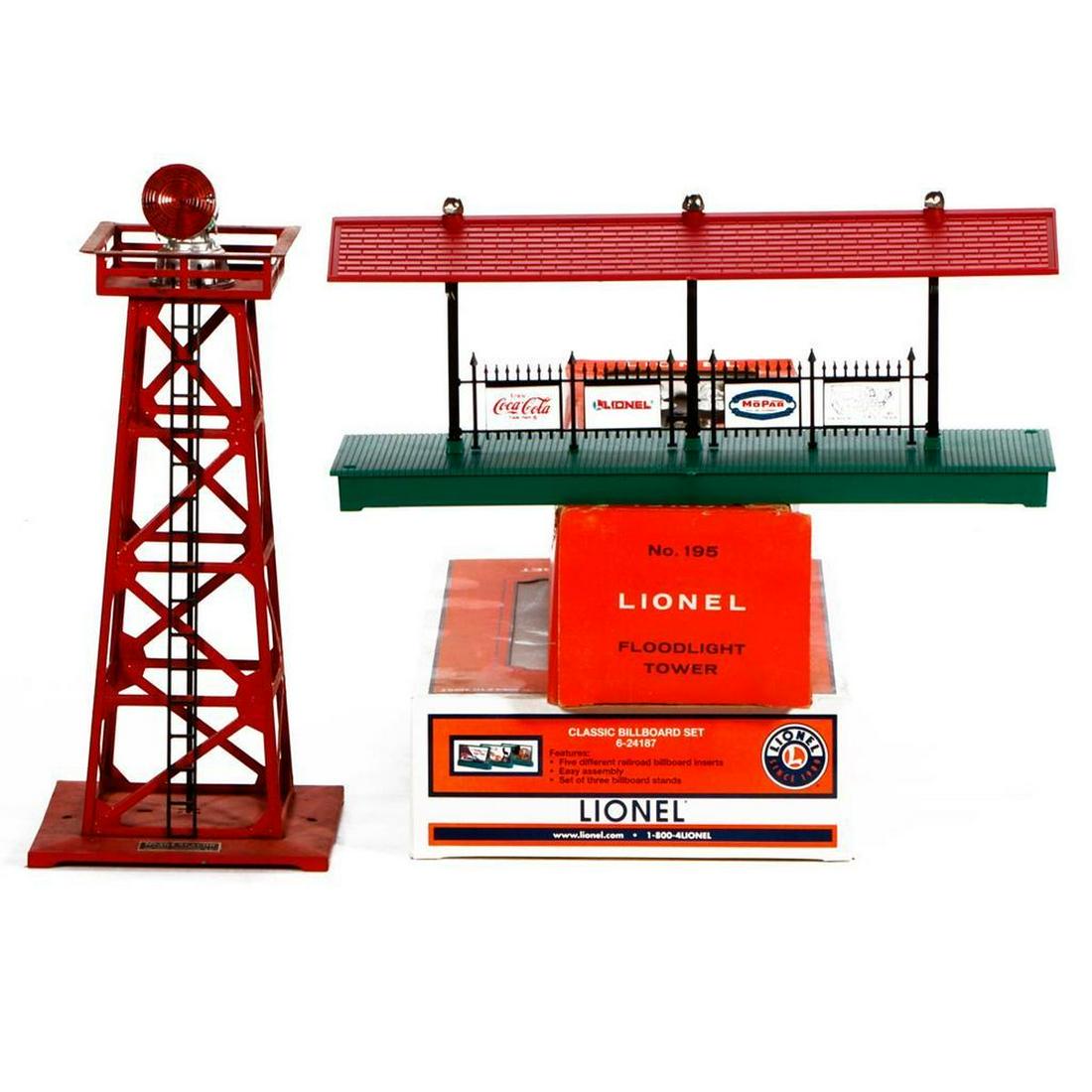 Lionel Billboards, Floodlight Tower, Stn Platform, Beacon (1 of 1)