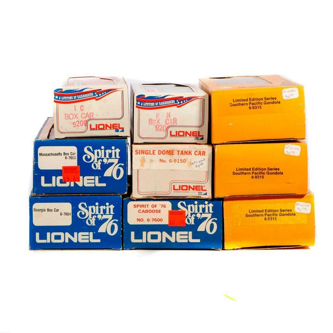 Lionel 9 Freights 6-7604 7606 9209 9150 7600 9200 9315 9315 9315: Lionel 9 Freght Cars 6-7604 Spirit of 76 State of Georgia Box Car. New old stock. Dusty original box with shelf wear. 6-7606 Spirit of 76 State of Massachusetts Box Car. New old stock. Dusty and water