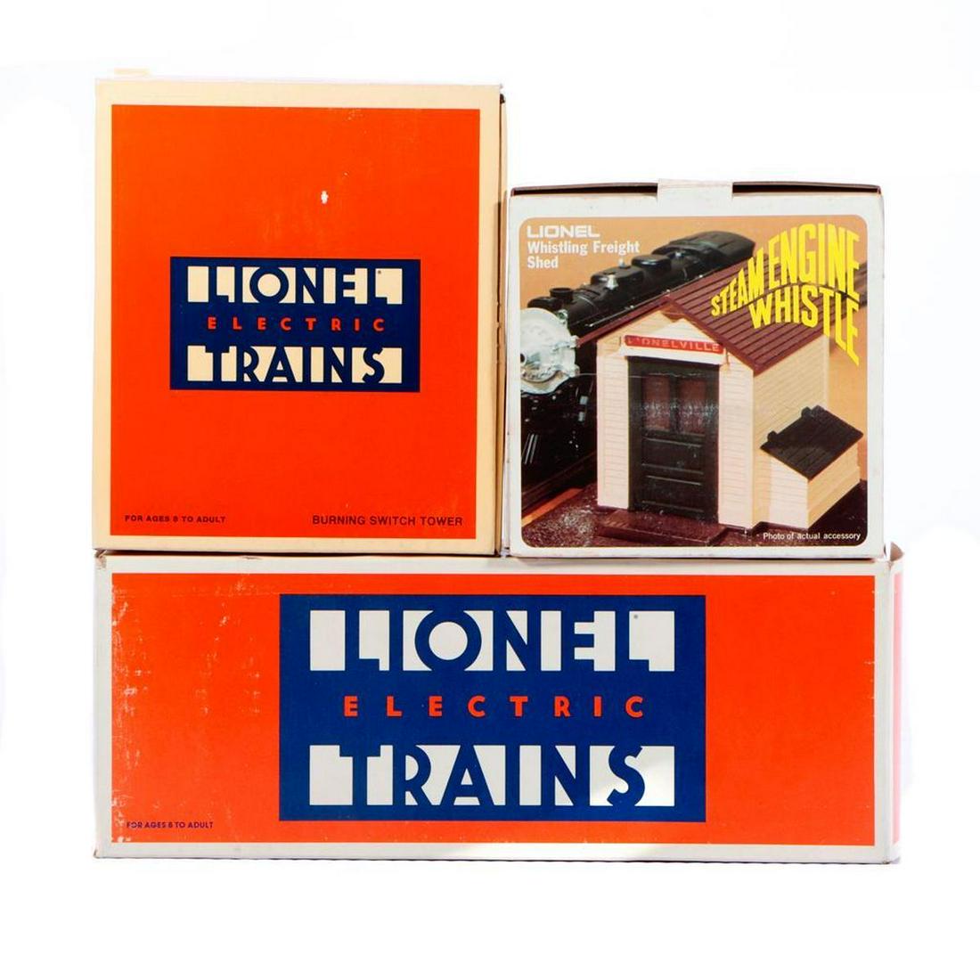 Lionel Burning Switch Tower, Whistle Shed, Oper Control Tower (1 of 1)