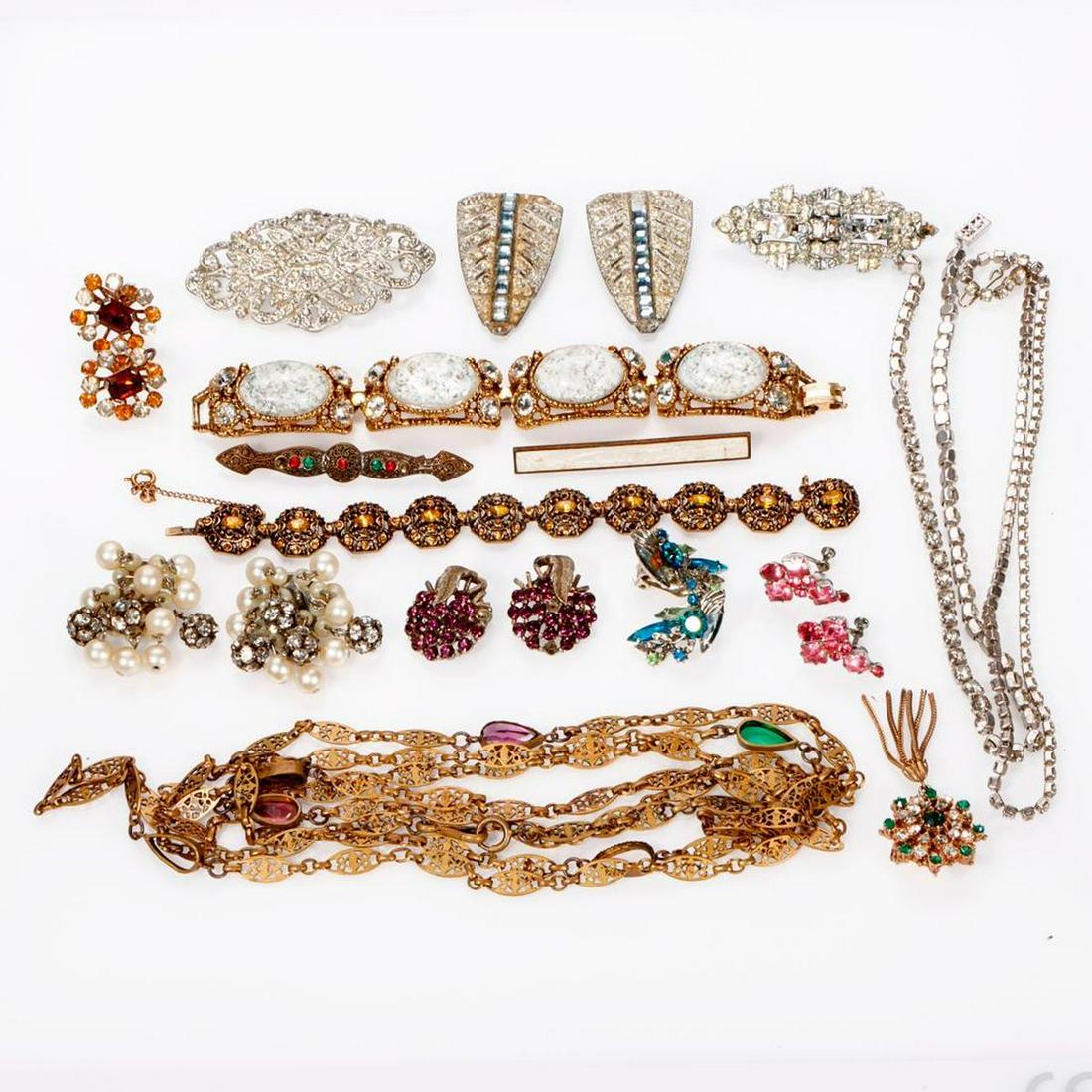 Group of antique, vintage, rhinestone & costume jewelry (1 of 4)