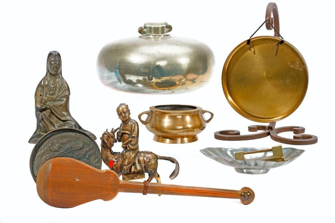 Small Bronze Vessel, with other Asian objects. (1 of 5)