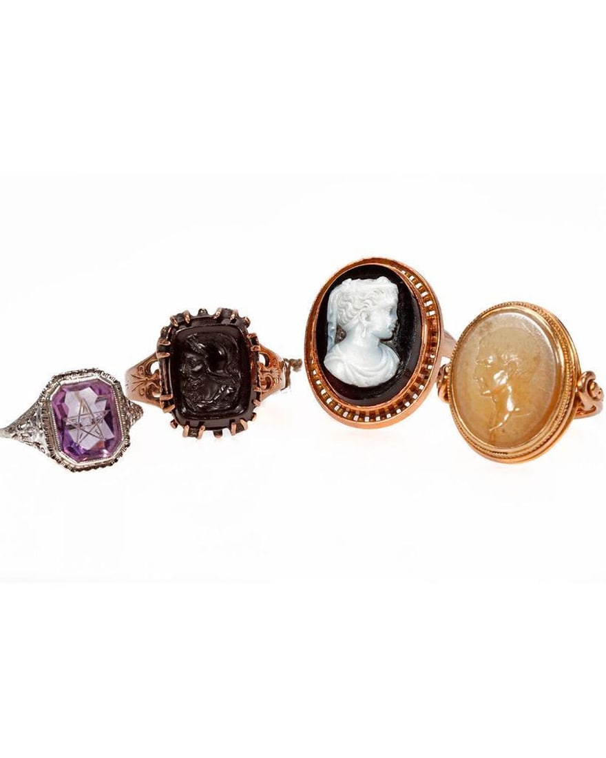 Four antique cameo, intaglio and gold rings (1 of 3)