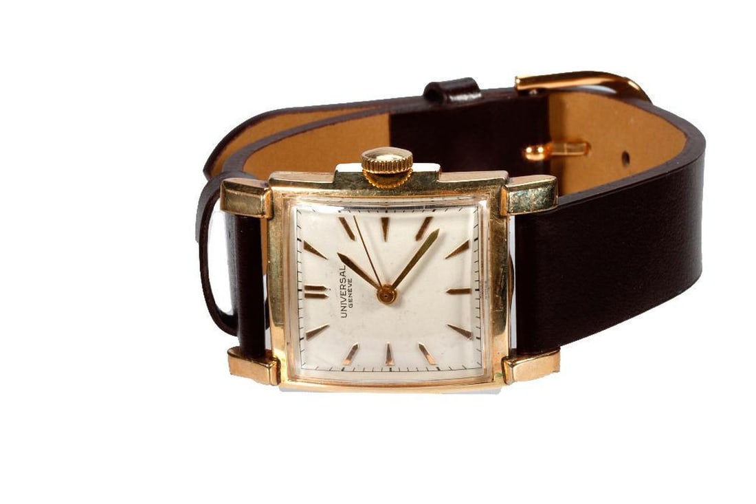 Vintage 1950's Universal Geneve Men's Watch (1 of 2)