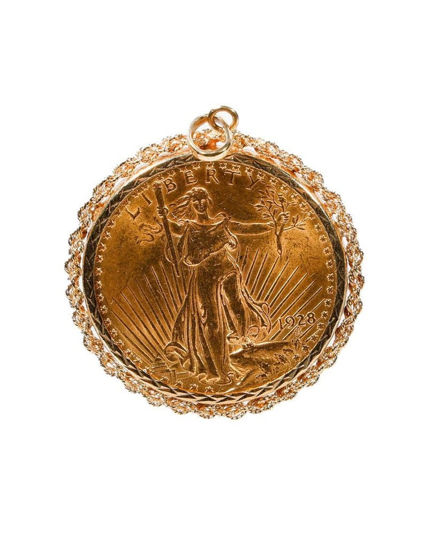 1928 $20.00 dollar Liberty Gold coin / St Gaudens Double Eagle (1 of 3)