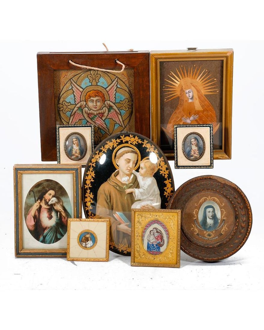 A Collection of Vintage Devotional Objects/Pictures. (1 of 3)