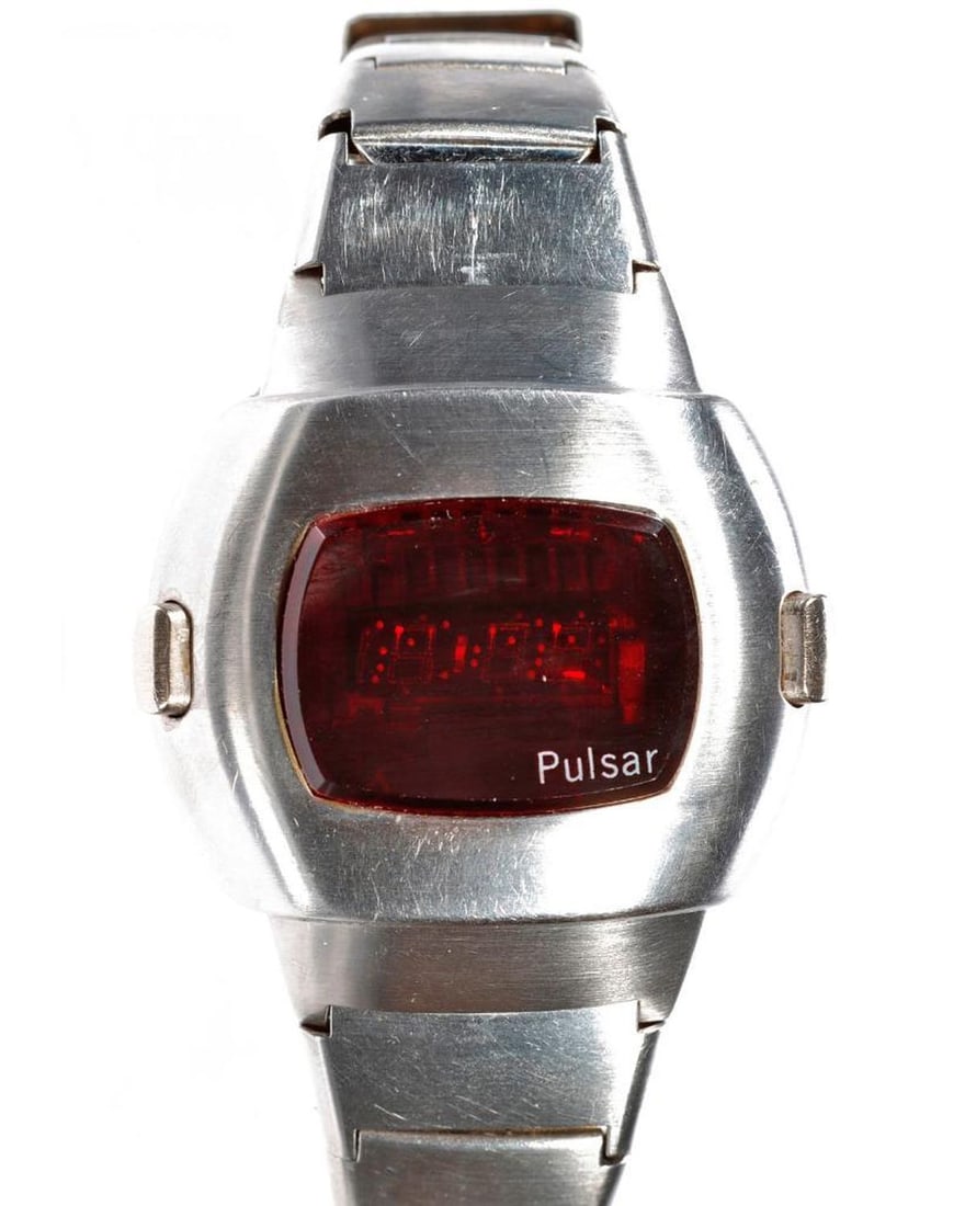 Vintage Pulsar Led Watch (1 of 2)