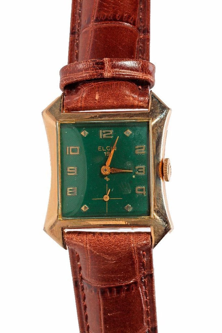 Vintage Elgin Green Face Wrist Watch: Vintage Elgin Green Face 10k Gold Filled Wrist Watch. NOTE: All watches are sold as is regardless of functionality. Please examine the provided photos to thoroughly evaluate each piece. All watches in