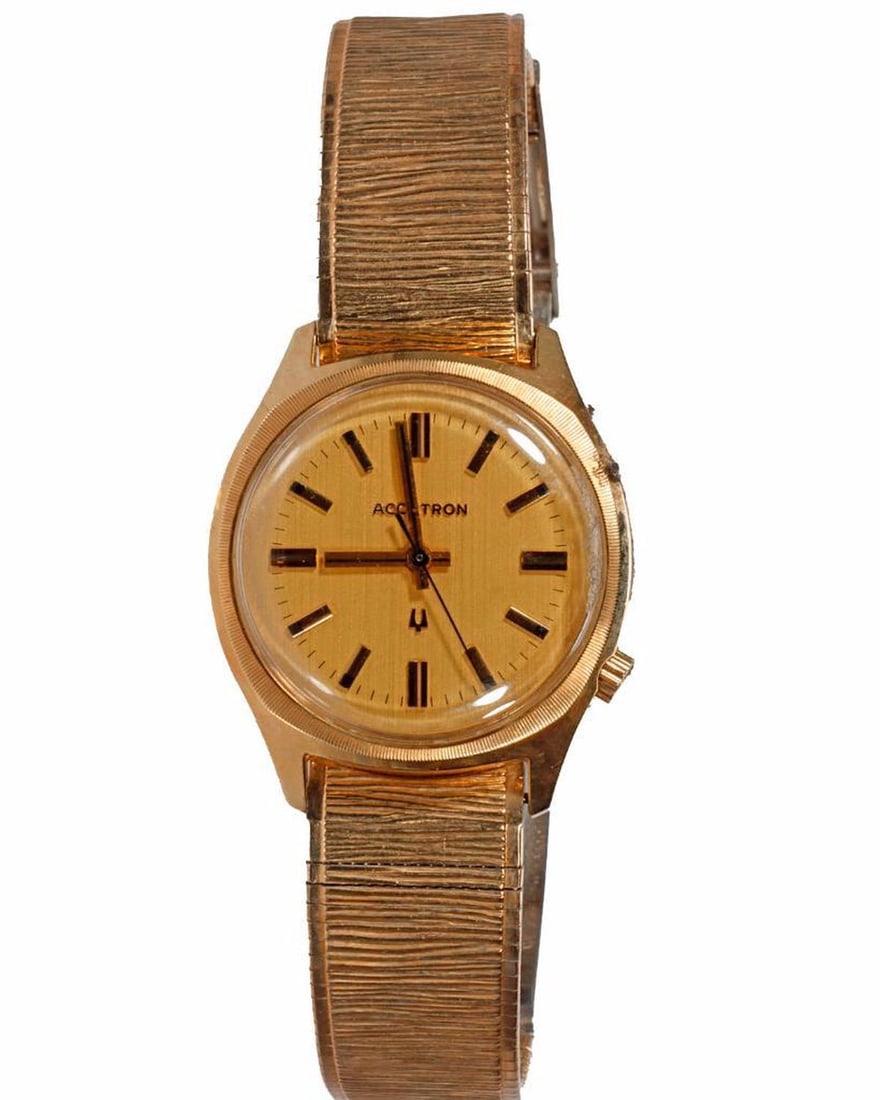 Vintage Bulova Accutron Watch (1 of 2)