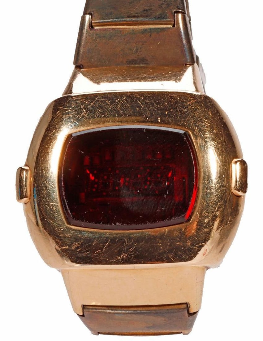 Vintage Pulsar Led Watch (1 of 2)