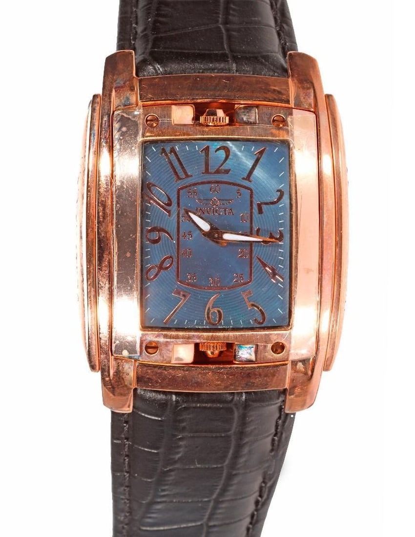 Invicta Watch: Invicta Watch. NOTE: All watches are sold as is regardless of functionality. Please examine the provided photos to thoroughly evaluate each piece. All watches in the sale have been in storage since 20