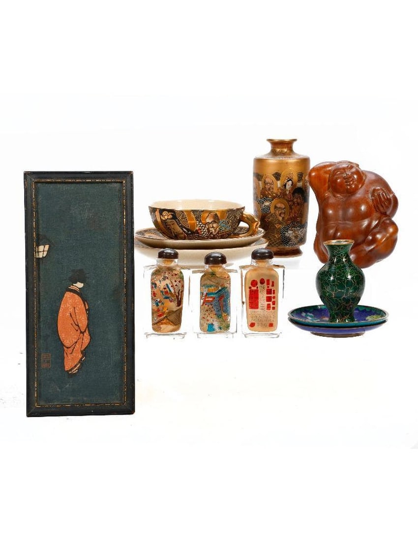 Collection of Asian Decorative Art. (1 of 7)