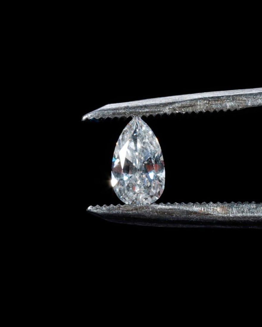 An unmounted diamond (1 of 3)