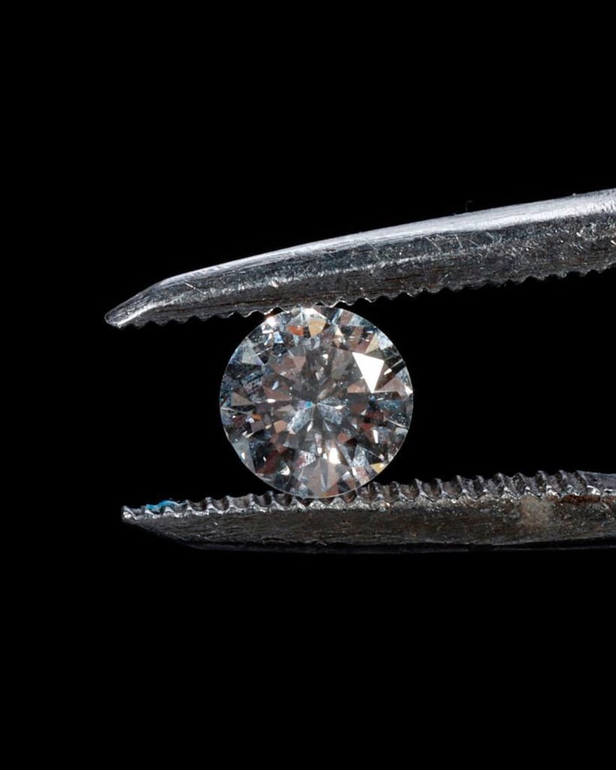 An unmounted diamond (1 of 3)