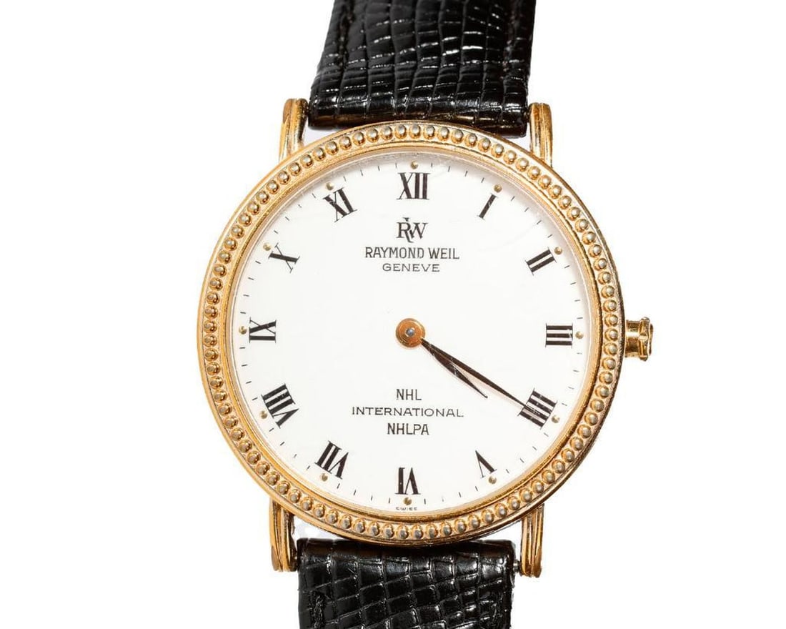 Vintage Raymond Weil Geneve Men's Watch (1 of 2)