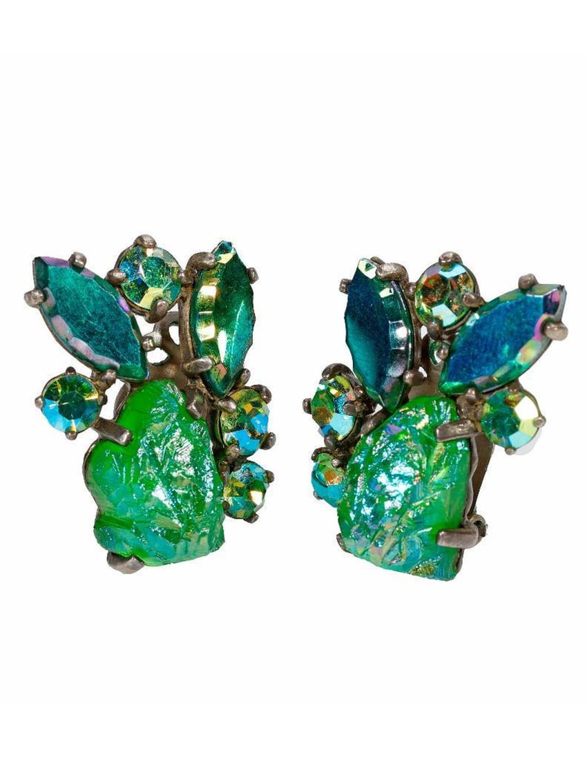 Schiaparelli, A pair of clip earrings (1 of 3)