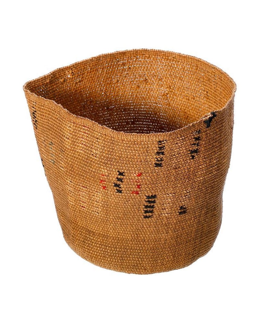 Four Native Baskets (Pacific Northwest/Canada) (1 of 11)