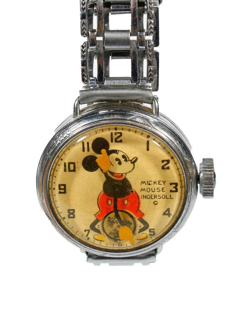 Vintage Ingersoll Mickey Mouse Watch (1 of 2)