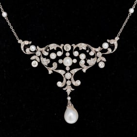 A Belle Epoque diamond, pearl and platinum necklace