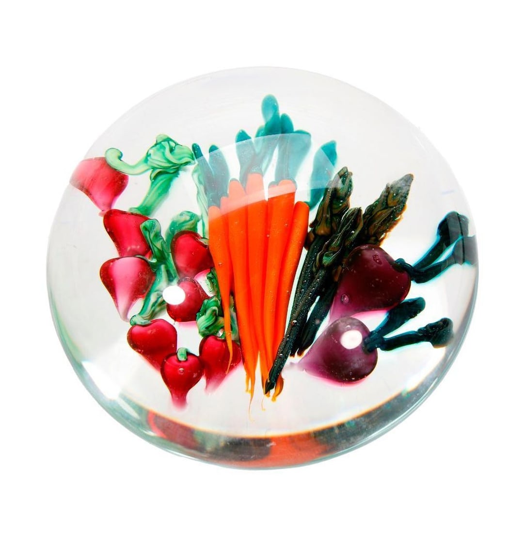 Ken Rosenfeld Vegetable Garden Paperweight, 1986 (1 of 2)