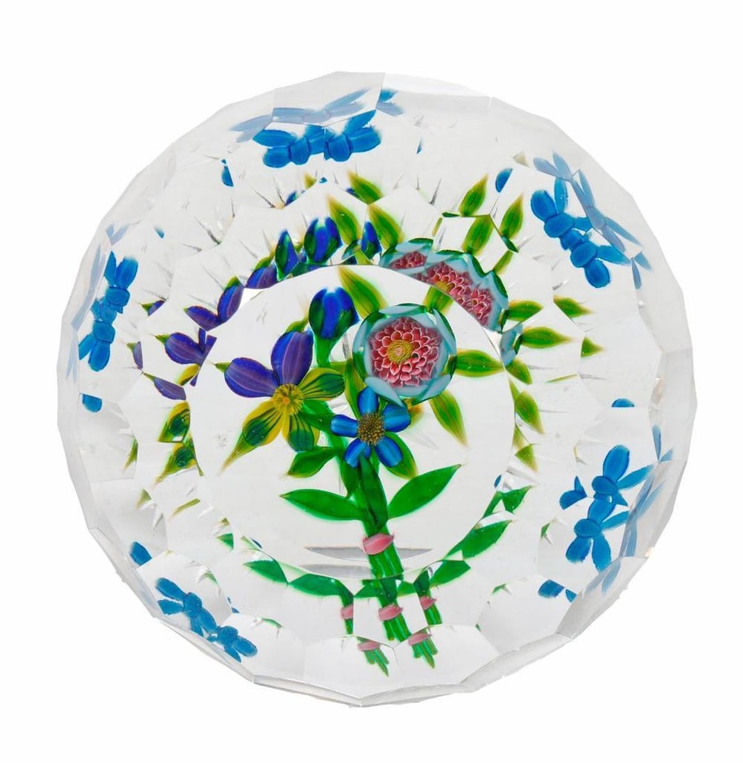 Debbie Tarsitano Bouquet and Blue Bows Paperweight (1 of 1)