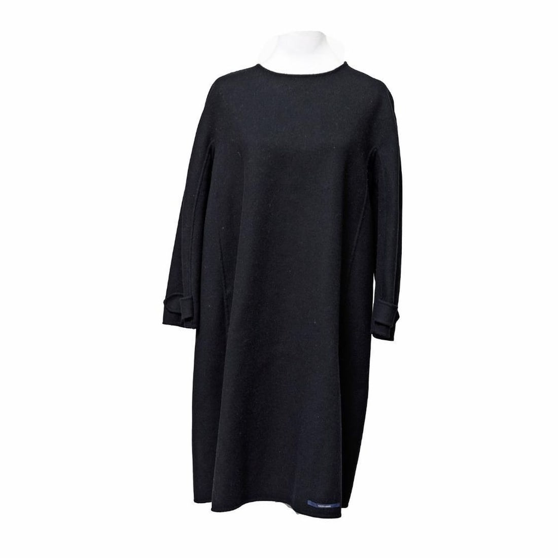 'S Max Mara Cucito Amano Wool/Angora Black Dress (Sz 10): A 'S Max Mara Design for Easy Living Cucito Amano labeled long sleeve loose style black sheath dress with pockets, approx. knee-length (36"); back zipper. 82% Virgin Wool / 18% Angora. Labeled US Size