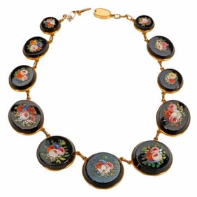 An antique petra dura and low karst gold necklace