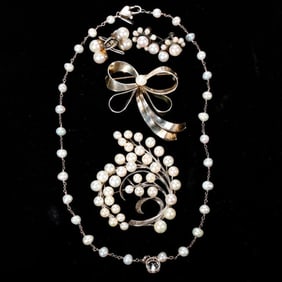A group of cultured pearl and silver jewelry