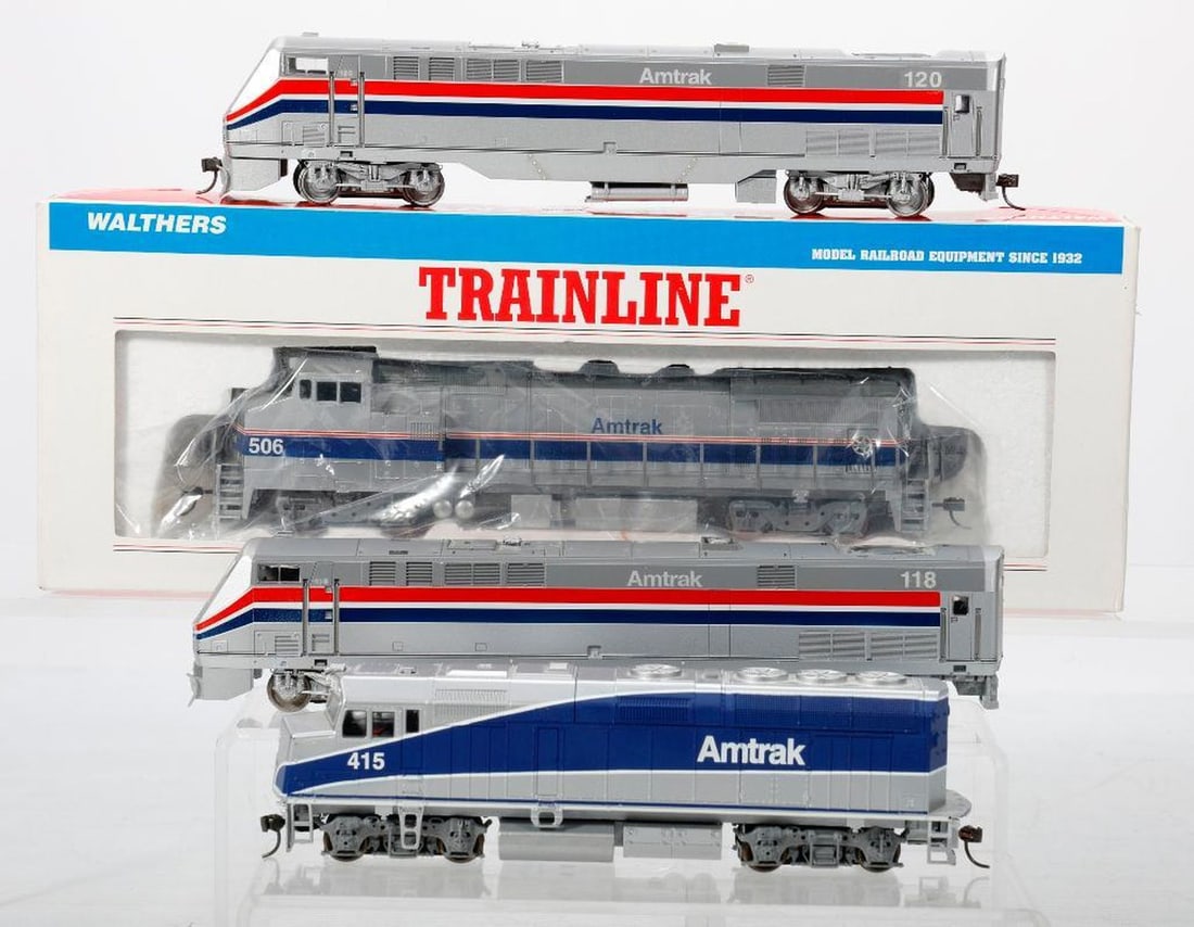(4) HO Scale Amtrak Diesel Locomotives (1 of 2)
