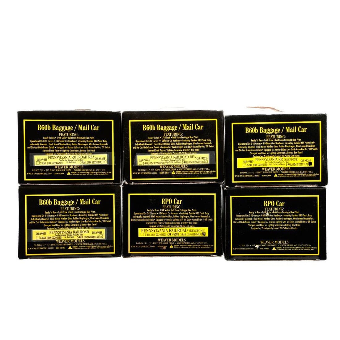 Weaver O Gauge Pennsylvania Rail Road Passenger Cars (1 of 2)