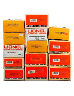 (14) Lionel O Gauge Modern Freight Cars: (14) Lionel O Gauge Modern Freight Cars 6-9315 Limited Edition Series Southern Pacific Gondola - Gold box 6-9315 Limited Edition Series Southern Pacific Gondola - Gold box 6-9315 Limited Edition Serie