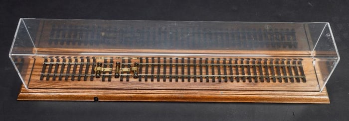 Lionel Plexi Display Case with Rollers