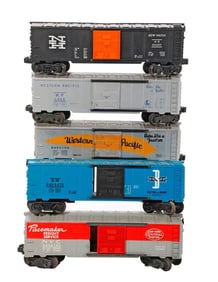 Lionel O Gauge (5) Postwar and (3) Modern 6464 Box Cars