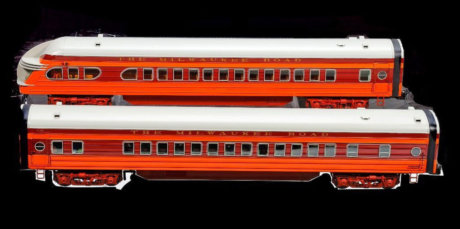 Lionel O Gauge 3-Rail 6-29191 Milwaukee Road Hiawatha 18" Car 4-Pack (1 of 3)