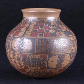Casas Grandes Polychrome Pottery Jar